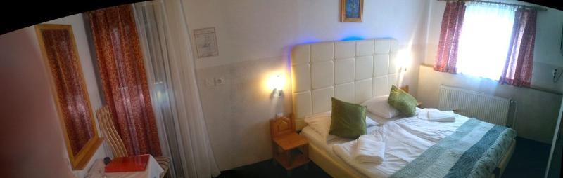 Hotel Silvester Cerklje na Gorenjskem Luaran gambar